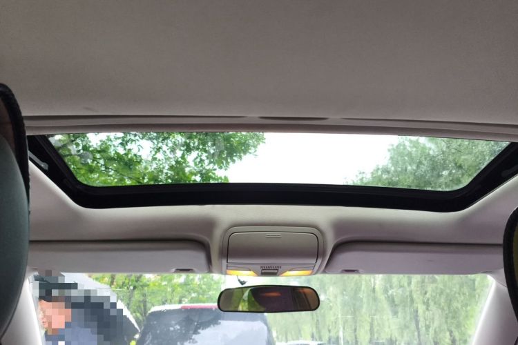 Used Bestune X40 2017 1.6L Automatic Prestige Edition Headliner