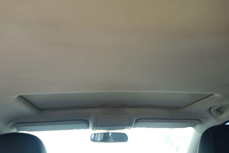 Used Bestune X40 2017 1.6L Automatic Prestige Edition Headliner
