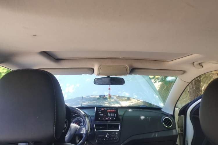 Used Bestune X40 2017 1.6L Manual Luxury Edition Headliner