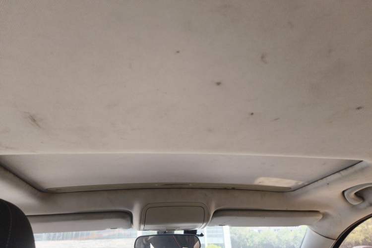 Used Bestune X40 2017 1.6L Manual Luxury Edition Headliner