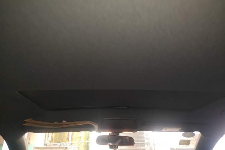 Used Bestune X40 2017 1.6L Automatic Prestige Edition Headliner