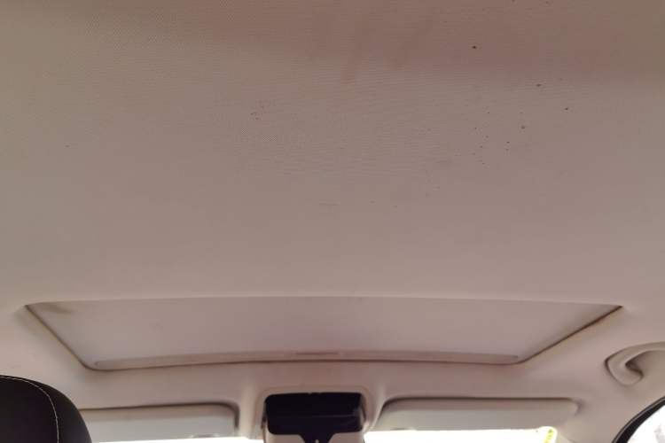 Used Bestune X40 2017 1.6L Manual Luxury Edition Headliner