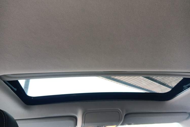 Used Bestune X40 2017 1.6L Automatic Luxury Model Headliner