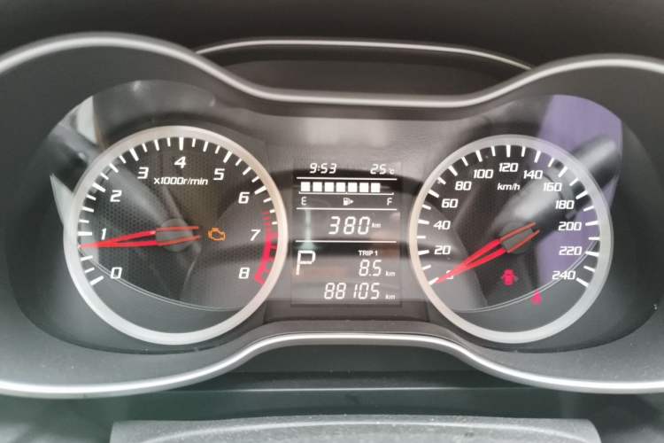 Used Bestune X40 2017 1.6L Automatic Prestige Edition Instrument Cluster