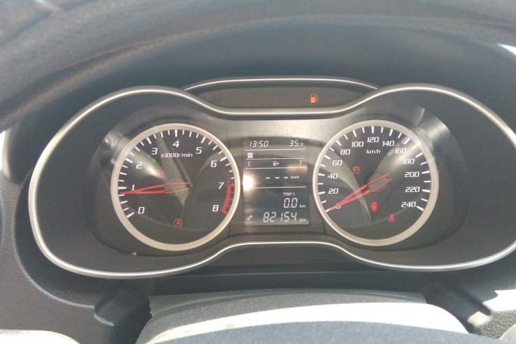 Used Bestune X40 2017 1.6L Manual Luxury Edition Instrument Cluster