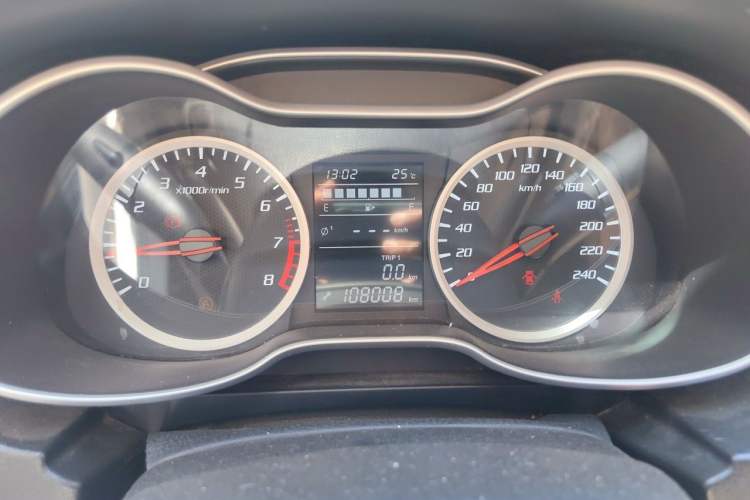 Used Bestune X40 2017 1.6L Manual Luxury Edition Instrument Cluster