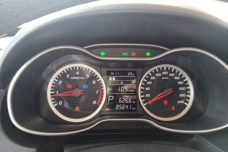 Used Bestune X40 2017 1.6L Automatic Luxury Model Instrument Cluster