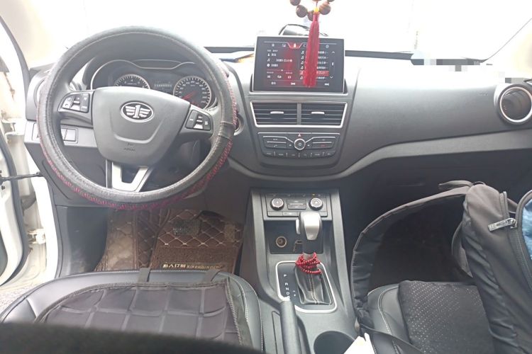 Used Bestune X40 2017 1.6L Automatic Connected Smart Cool Edition Interior 2