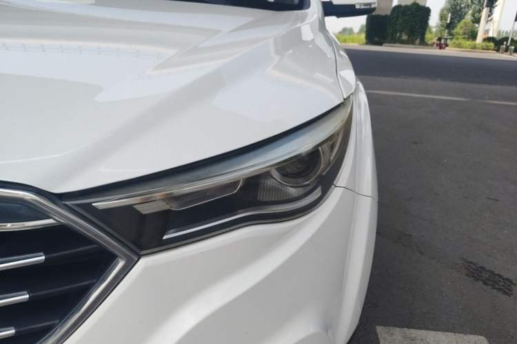 Used Bestune X40 2017 1.6L Automatic Luxury Model Left Front Headlight