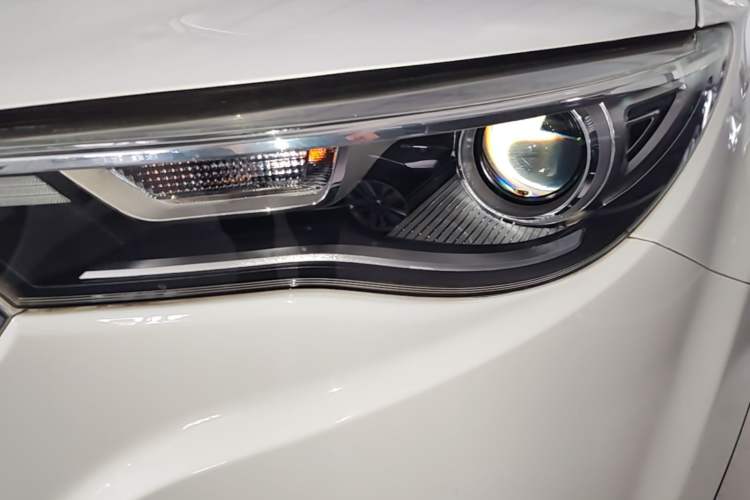 Used Bestune X40 2017 1.6L Manual Luxury Edition Left Front Headlight