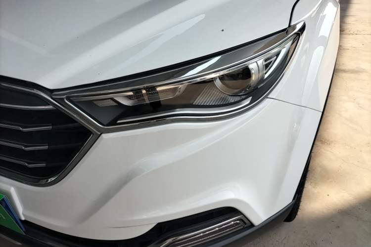Used Bestune X40 2017 1.6L Manual Luxury Edition Left Front Headlight