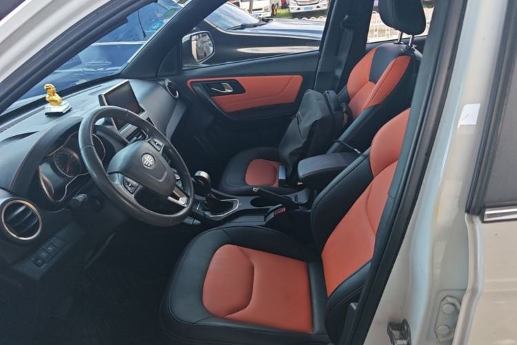 Used Bestune X40 2017 1.6L Automatic Prestige Edition Left Front Seat