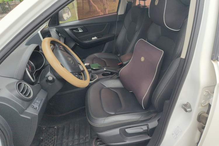 Used Bestune X40 2017 1.6L Manual Connected Smart Cool Edition Left Front Seat