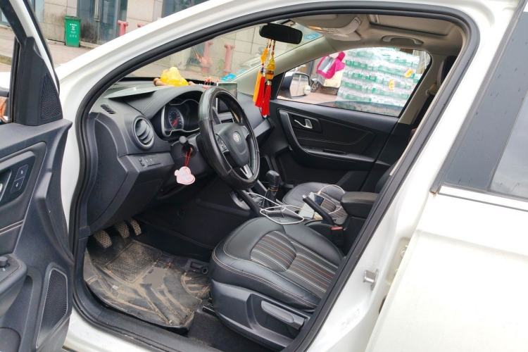 Used Bestune X40 2017 1.6L Manual Luxury Edition Left Front Seat