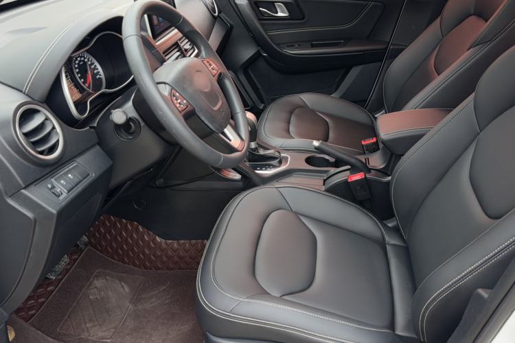 Used Bestune X40 2017 1.6L Automatic Luxury Model Left Front Seat