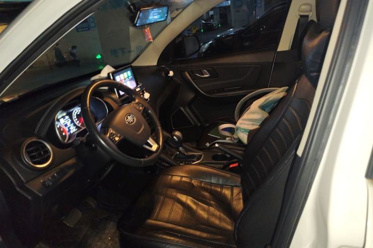 Used Bestune X40 2017 1.6L Automatic Prestige Edition Left Front Seat