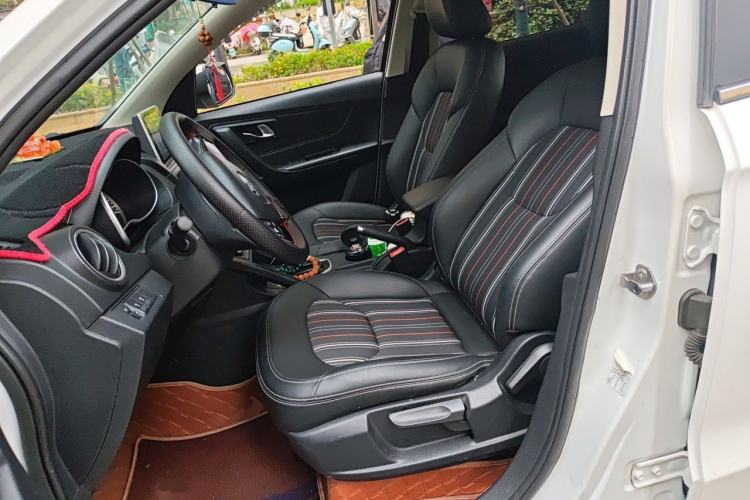 Used Bestune X40 2017 1.6L Automatic Luxury Model Left Front Seat