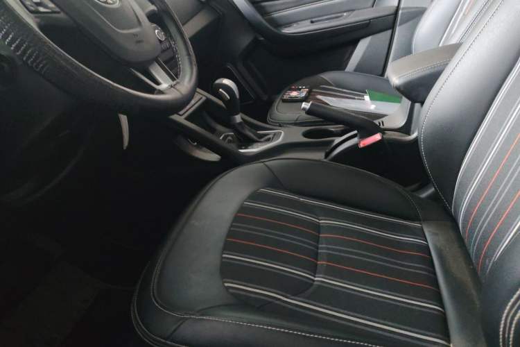 Used Bestune X40 2017 1.6L Automatic Luxury Model Left Front Seat