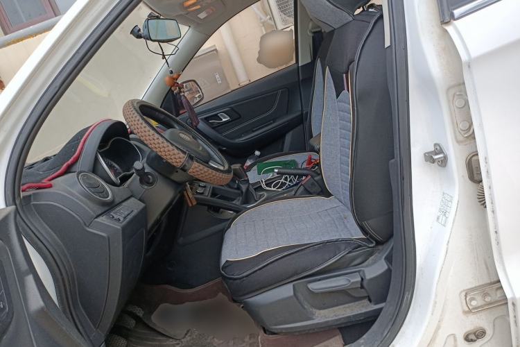 Used Bestune X40 2017 1.6L Manual Luxury Edition Left Front Seat