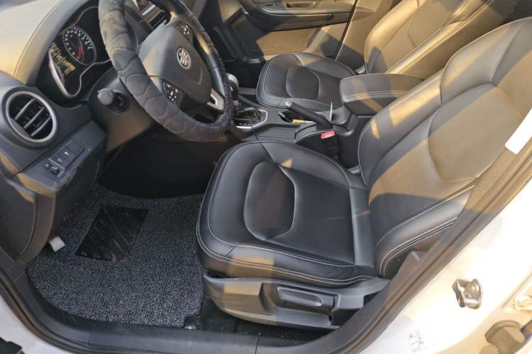 Used Bestune X40 2017 1.6L Automatic Prestige Edition Left Front Seat