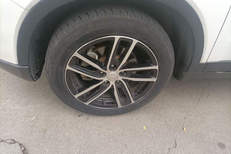 Used Bestune X40 2017 1.6L Automatic Luxury Model Left Front Wheel Hub