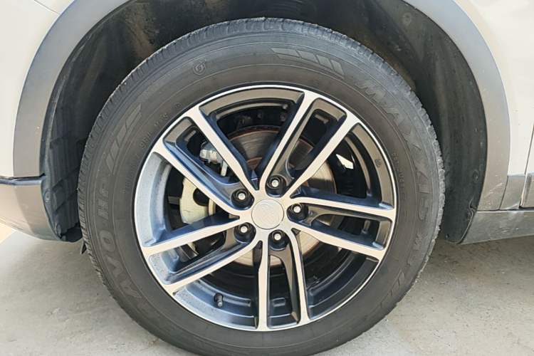 Used Bestune X40 2017 1.6L Automatic Luxury Model Left Front Wheel Hub