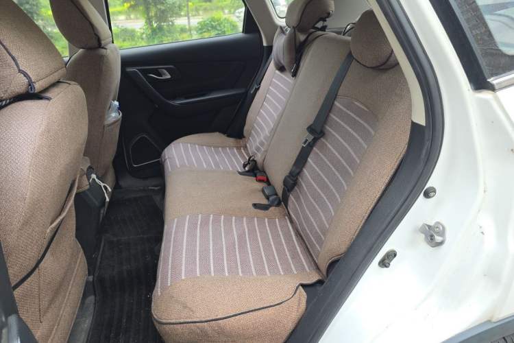 Used Bestune X40 2017 1.6L Manual Luxury Edition Left Rear Seat