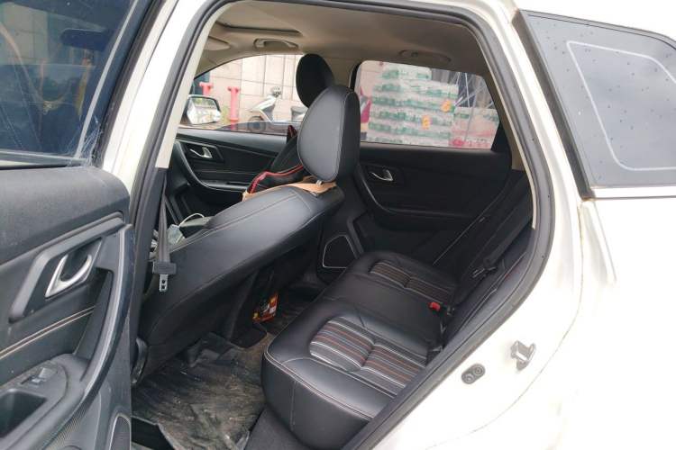 Used Bestune X40 2017 1.6L Manual Luxury Edition Left Rear Seat