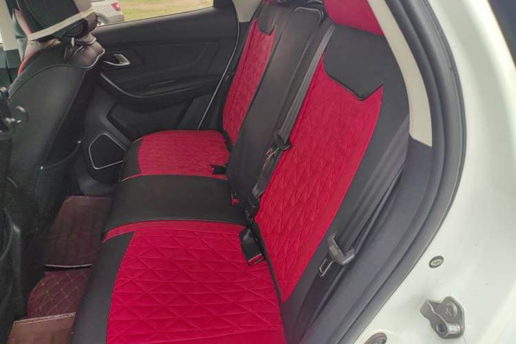 Used Bestune X40 2017 1.6L Manual Luxury Edition Left Rear Seat