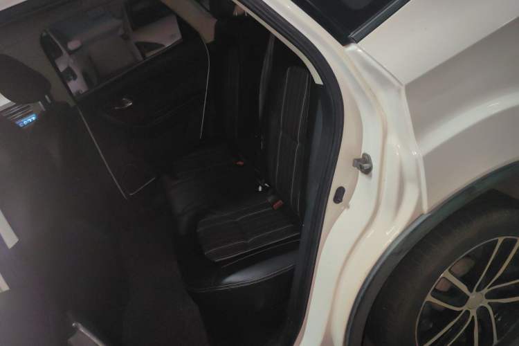 Used Bestune X40 2017 1.6L Automatic Luxury Model Left Rear Seat