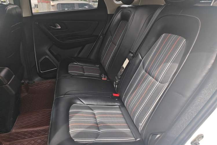 Used Bestune X40 2017 1.6L Automatic Luxury Model Left Rear Seat