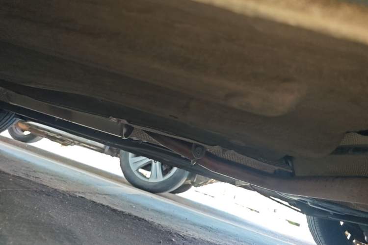 Used Bestune X40 2017 1.6L Automatic Prestige Edition Left Side Sill
