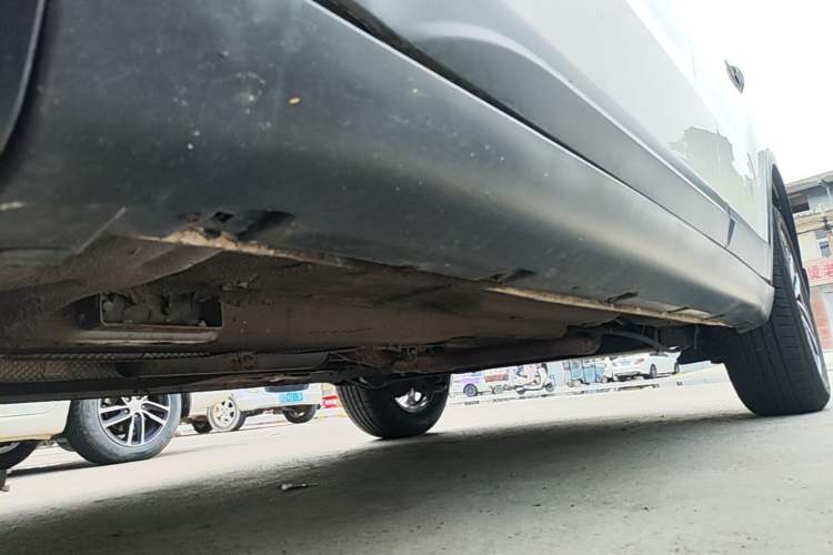 Used Bestune X40 2017 1.6L Automatic Luxury Model Left Side Sill