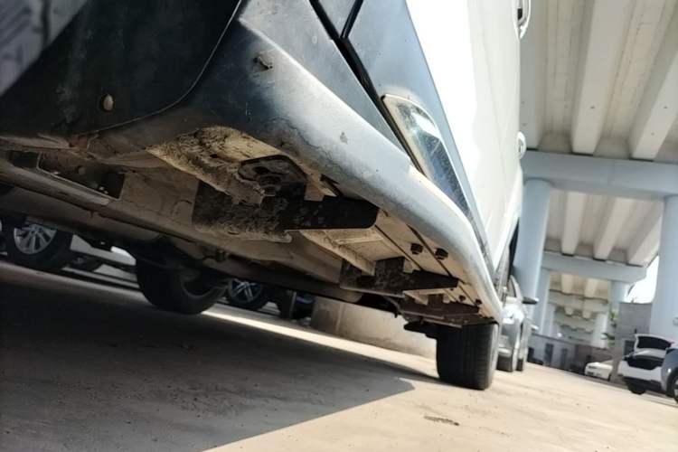 Used Bestune X40 2017 1.6L Manual Luxury Edition Left Side Sill
