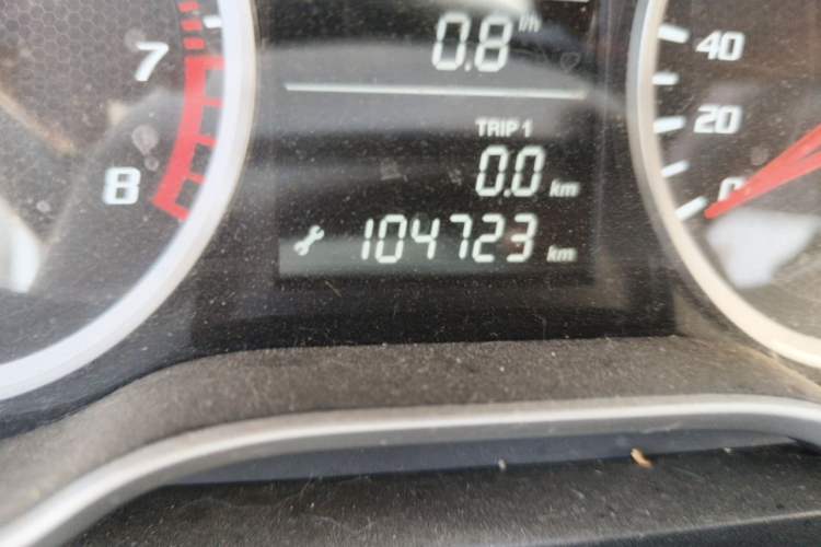 Used Bestune X40 2017 1.6L Manual Luxury Edition Odometer Close Up