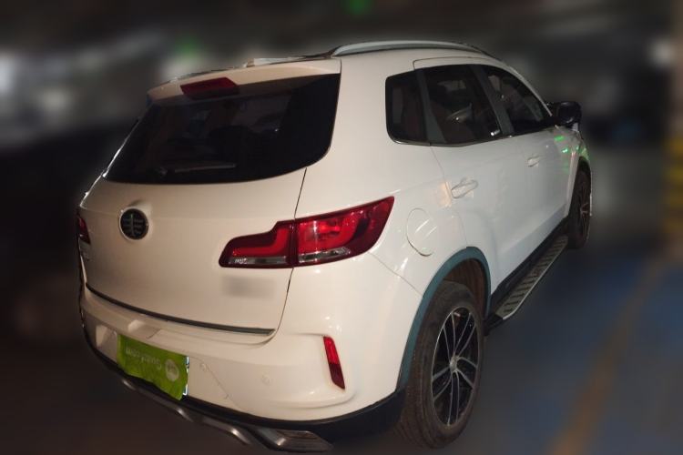 Used Bestune X40 2017 1.6L Automatic Prestige Edition Rear
