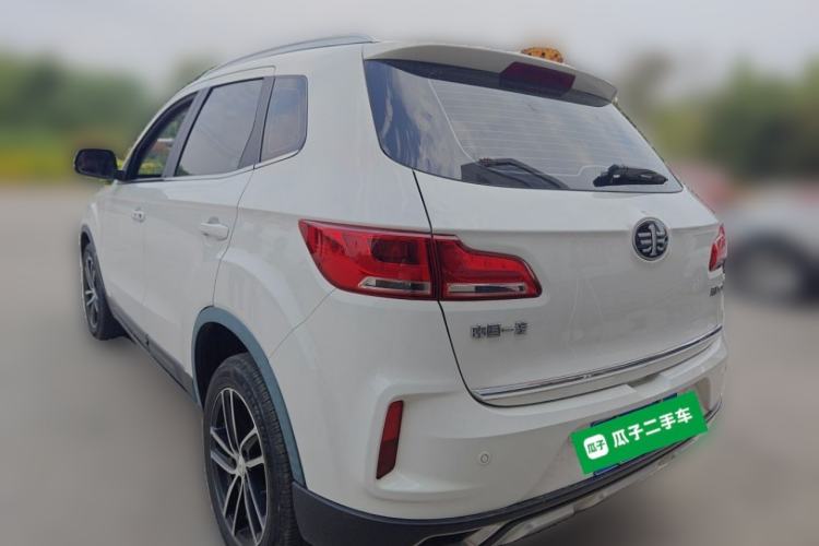 Used Bestune X40 2017 1.6L Automatic Prestige Edition Rear Left 45 Deg