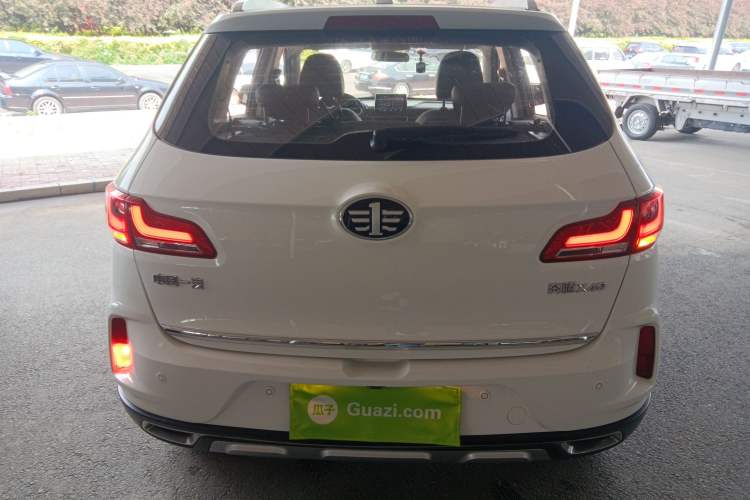 Used Bestune X40 2017 1.6L Automatic Luxury Model Rear