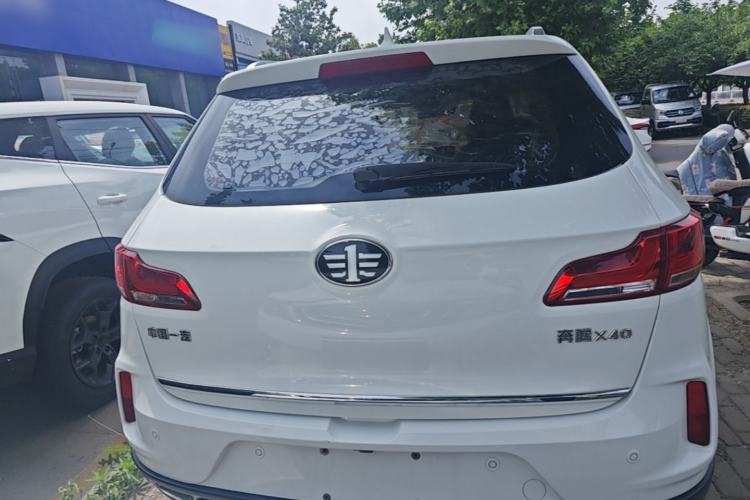 Used Bestune X40 2017 1.6L Automatic Luxury Model Rear