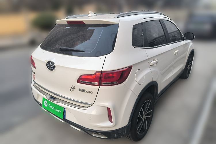 Used Bestune X40 2017 1.6L Automatic Prestige Edition Rear Right 45 Deg