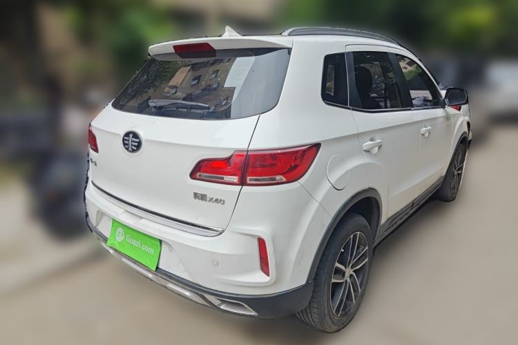 Used Bestune X40 2017 1.6L Manual Prestige Edition Rear Right 45 Deg