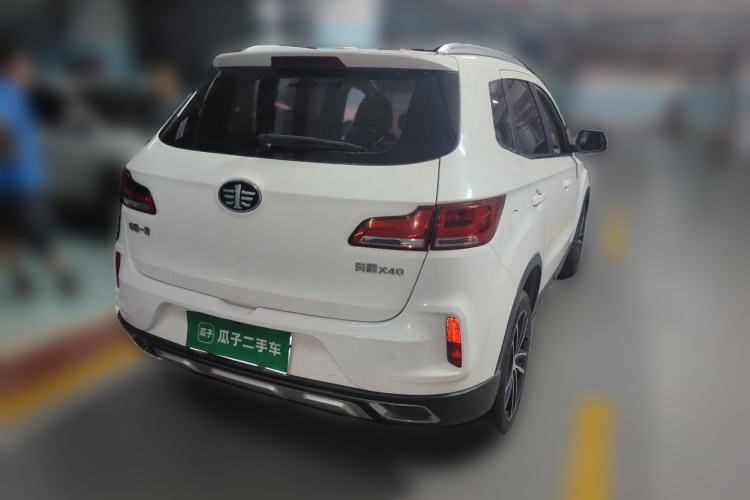 Used Bestune X40 2017 1.6L Automatic Luxury Model Rear Right 45 Deg