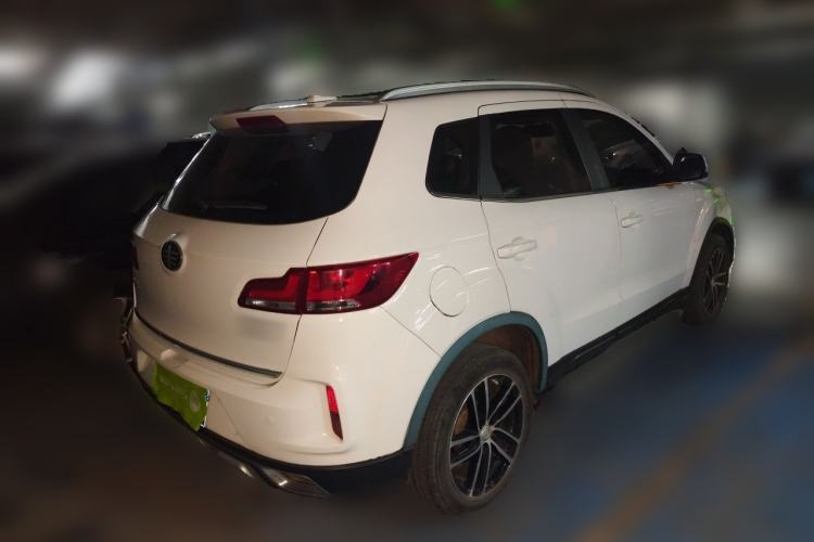 Used Bestune X40 2017 1.6L Automatic Prestige Edition Rear Right 45 Deg