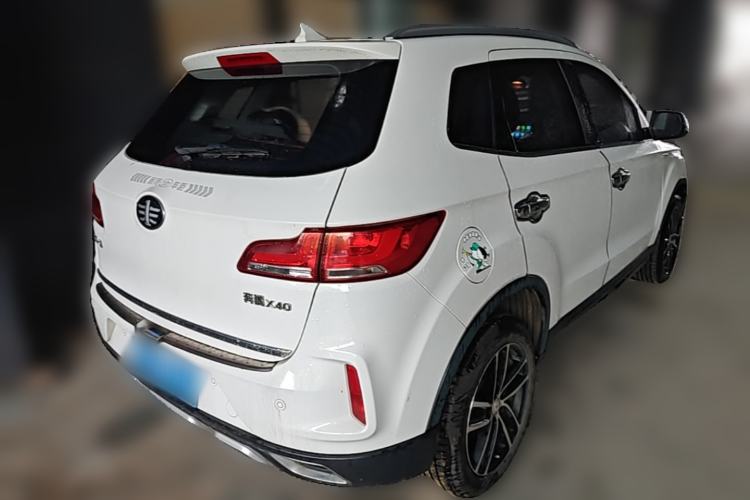 Used Bestune X40 2017 1.6L Manual Luxury Edition Rear Right 45 Deg