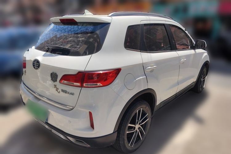 Used Bestune X40 2017 1.6L Manual Luxury Edition Rear Right 45 Deg