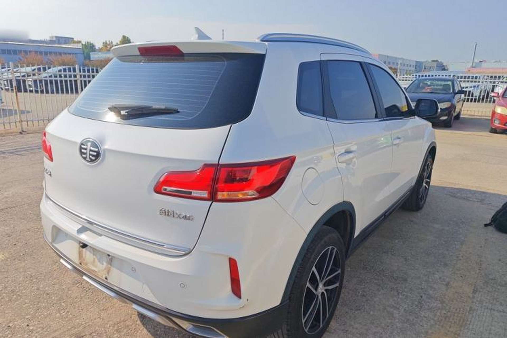Used Bestune X40 2017 1.6L Manual Luxury Edition Rear Right 45 Deg