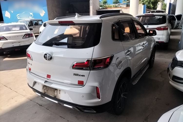 Used Bestune X40 2017 1.6L Manual Luxury Edition Rear Right 45 Deg