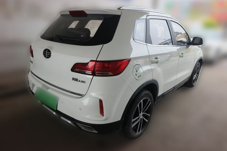 Used Bestune X40 2017 1.6L Manual Prestige Edition Rear Right 45 Deg