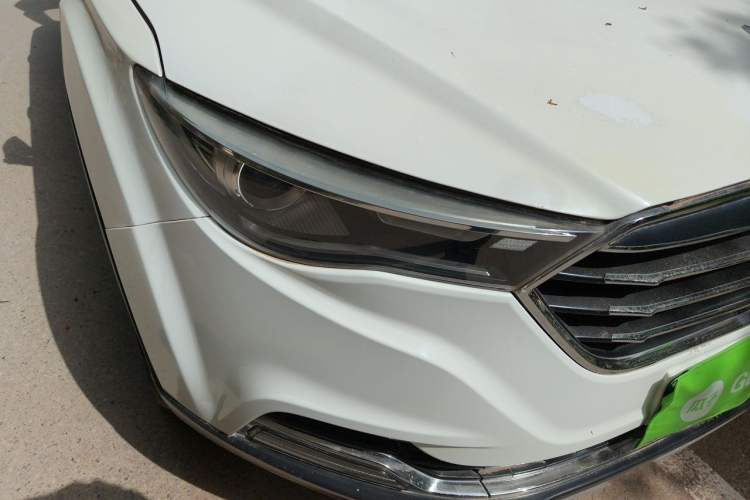 Used Bestune X40 2017 1.6L Manual Prestige Edition Right Front Headlight