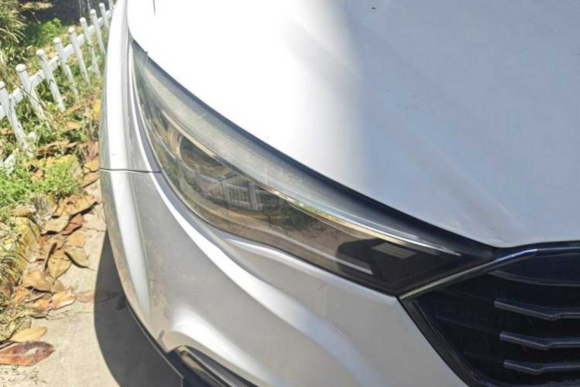 Used Bestune X40 2017 1.6L Automatic Connected Smart Cool Edition Right Front Headlight